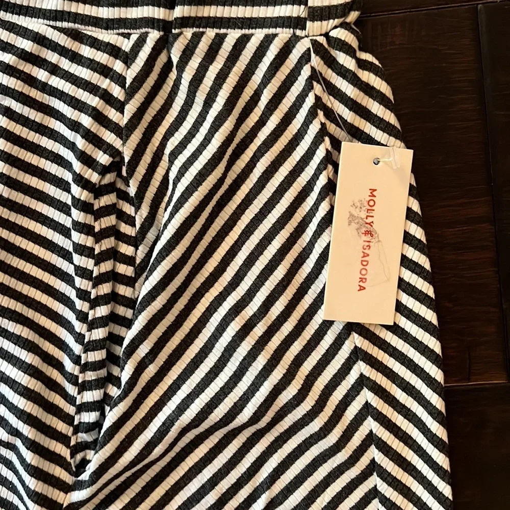 Molly & Isadora pocketed skirt